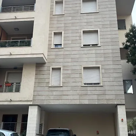 Hollyhouse *